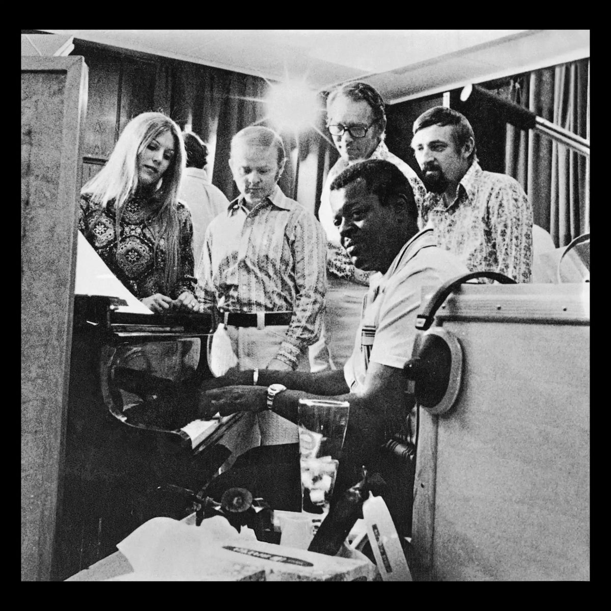Oscar Peterson & The Singers Unlimited - Intune