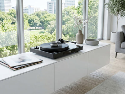 T77 Turntable