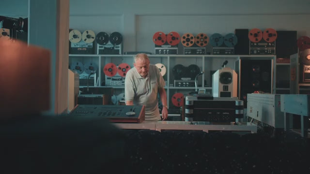 Video laden: Video Revox World