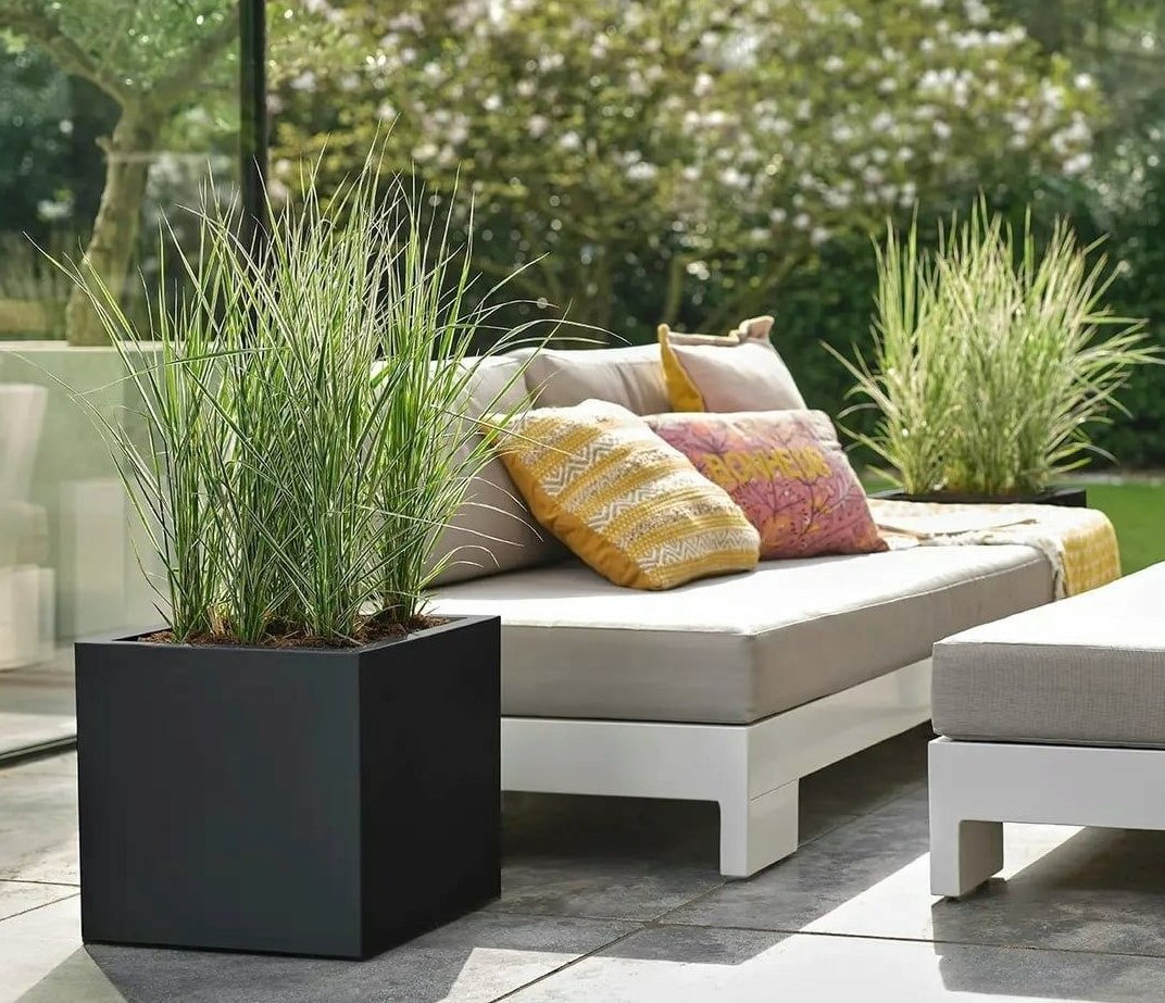 Revox-Botanic-Speaker-terrace_web