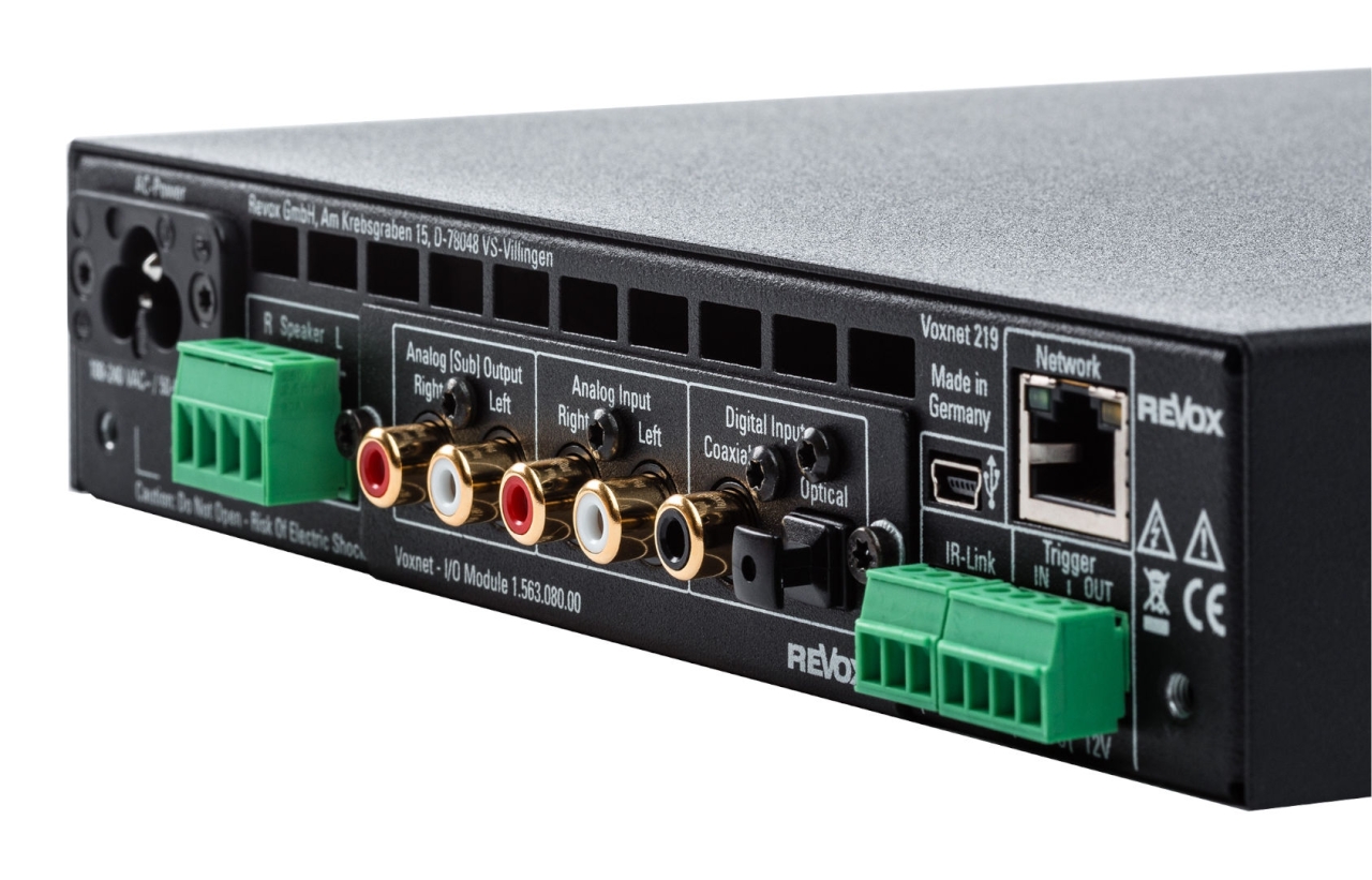 Revox V219 Multiuser Amplifier black Revox experience true studio